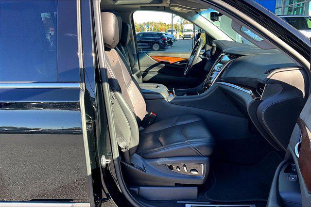 used 2020 Cadillac Escalade ESV car, priced at $31,000