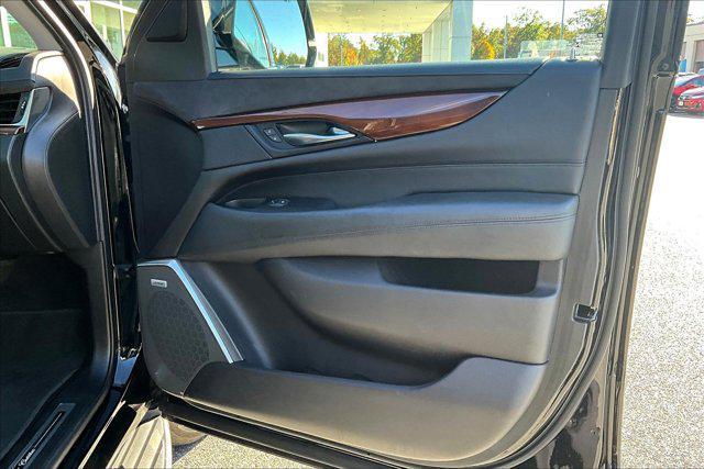 used 2020 Cadillac Escalade ESV car, priced at $31,000