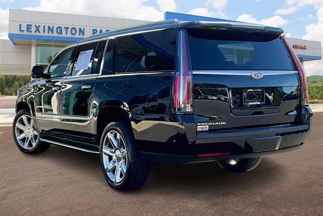 used 2020 Cadillac Escalade ESV car, priced at $31,000