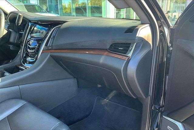 used 2020 Cadillac Escalade ESV car, priced at $31,000