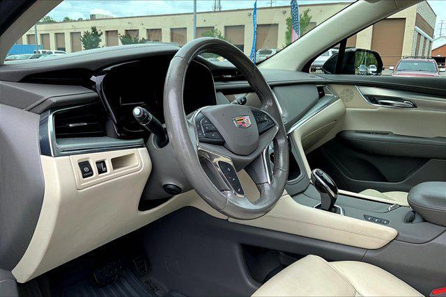 used 2019 Cadillac XT5 car, priced at $24,000