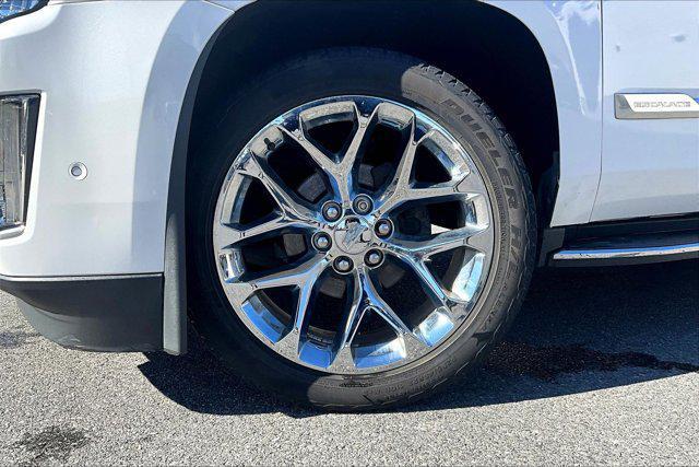 used 2020 Cadillac Escalade ESV car, priced at $40,000