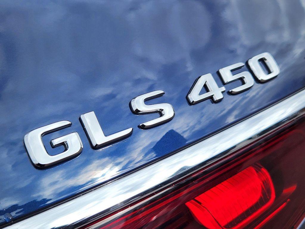 new 2025 Mercedes-Benz GLS 450 car, priced at $96,080