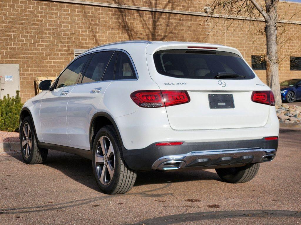 used 2022 Mercedes-Benz GLC 300 car