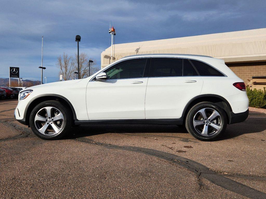 used 2022 Mercedes-Benz GLC 300 car