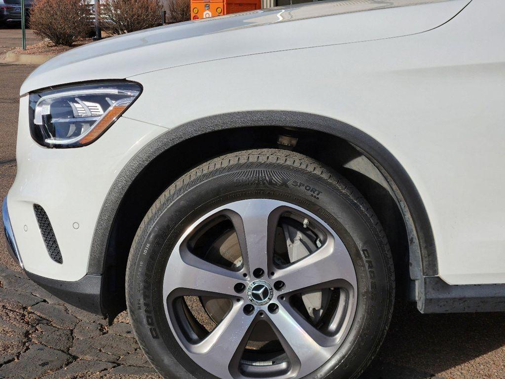 used 2022 Mercedes-Benz GLC 300 car