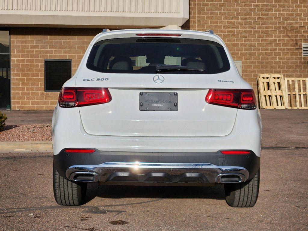 used 2022 Mercedes-Benz GLC 300 car