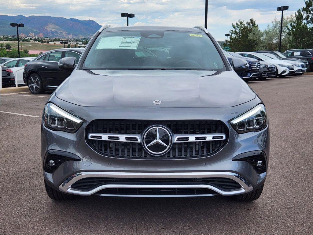 new 2025 Mercedes-Benz GLA 250 car