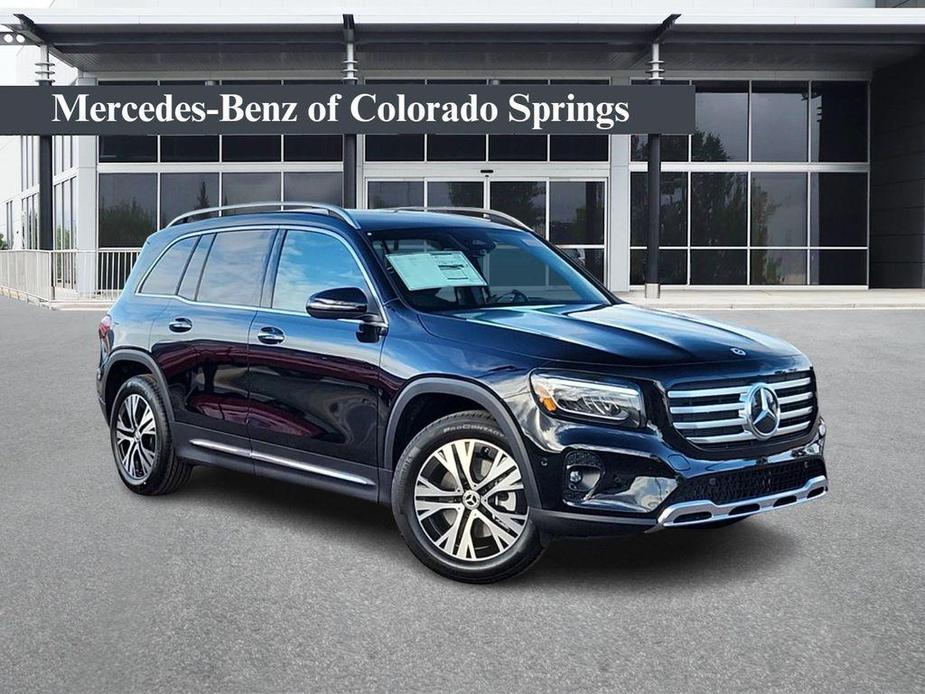 new 2024 Mercedes-Benz GLB 250 car, priced at $43,999