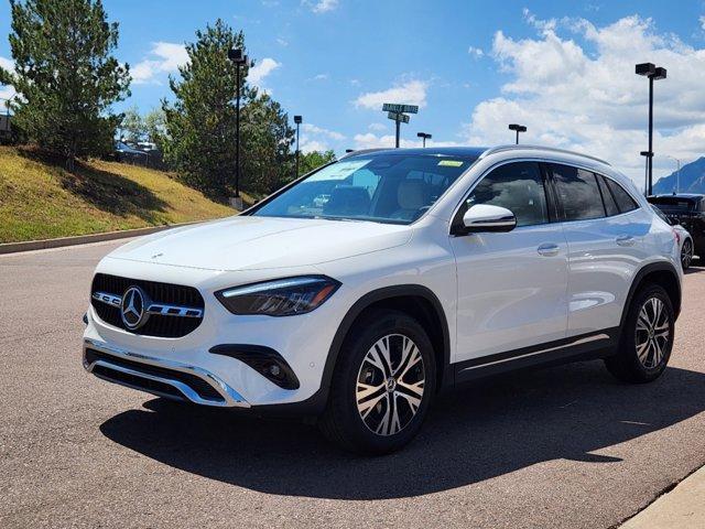 new 2025 Mercedes-Benz GLA 250 car, priced at $49,395