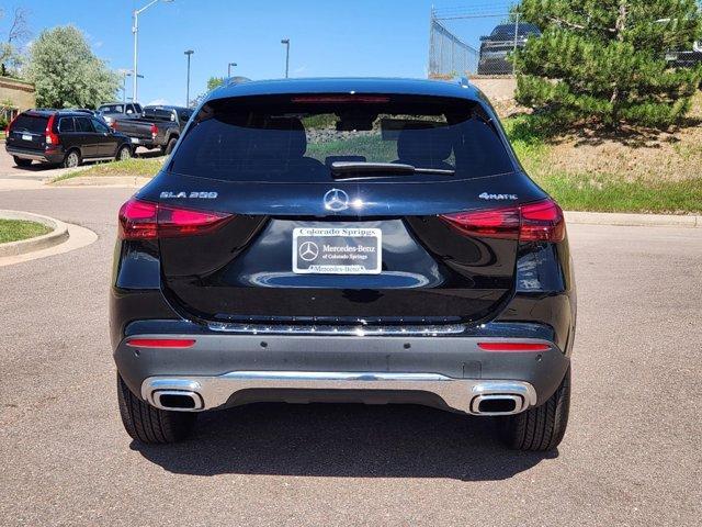 new 2025 Mercedes-Benz GLA 250 car, priced at $49,660