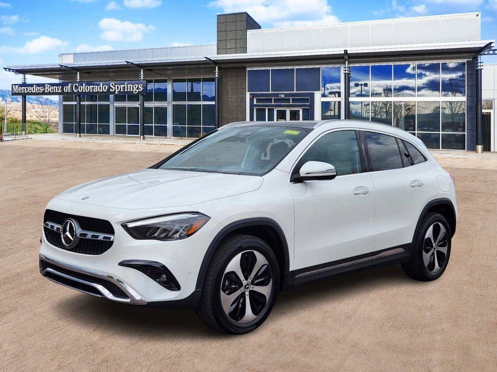 new 2025 Mercedes-Benz GLA 250 car, priced at $46,700