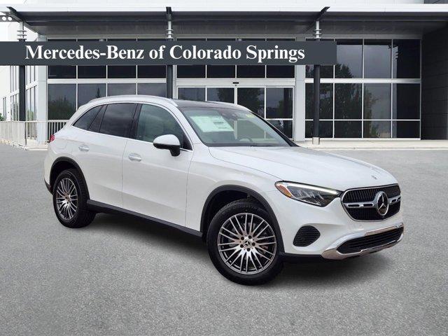 new 2025 Mercedes-Benz GLC 300 car