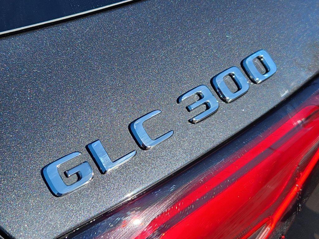 new 2025 Mercedes-Benz GLC 300 car, priced at $56,470