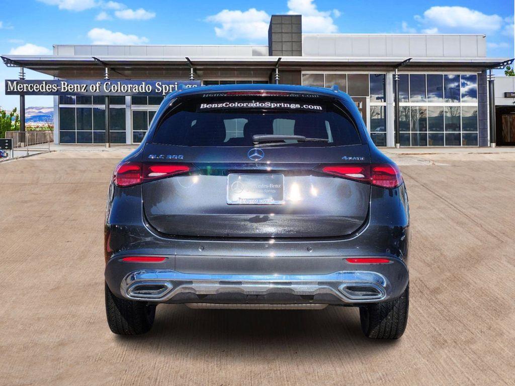 new 2025 Mercedes-Benz GLC 300 car, priced at $56,470