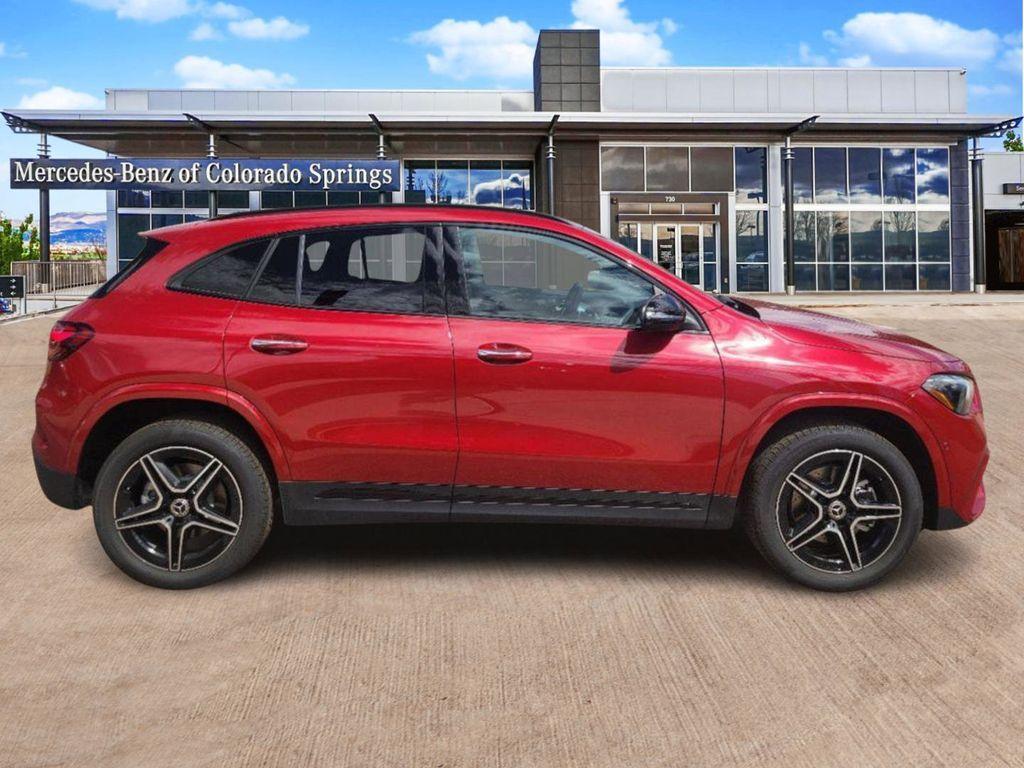 new 2025 Mercedes-Benz GLA 250 car, priced at $55,965