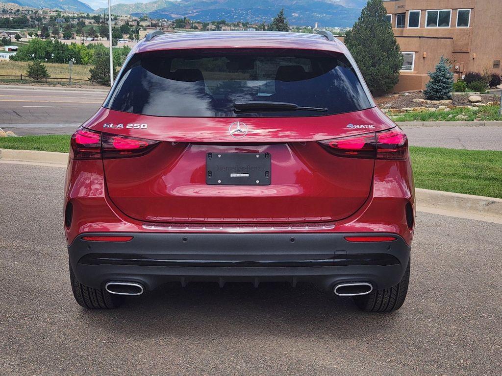 new 2025 Mercedes-Benz GLA 250 car, priced at $55,965