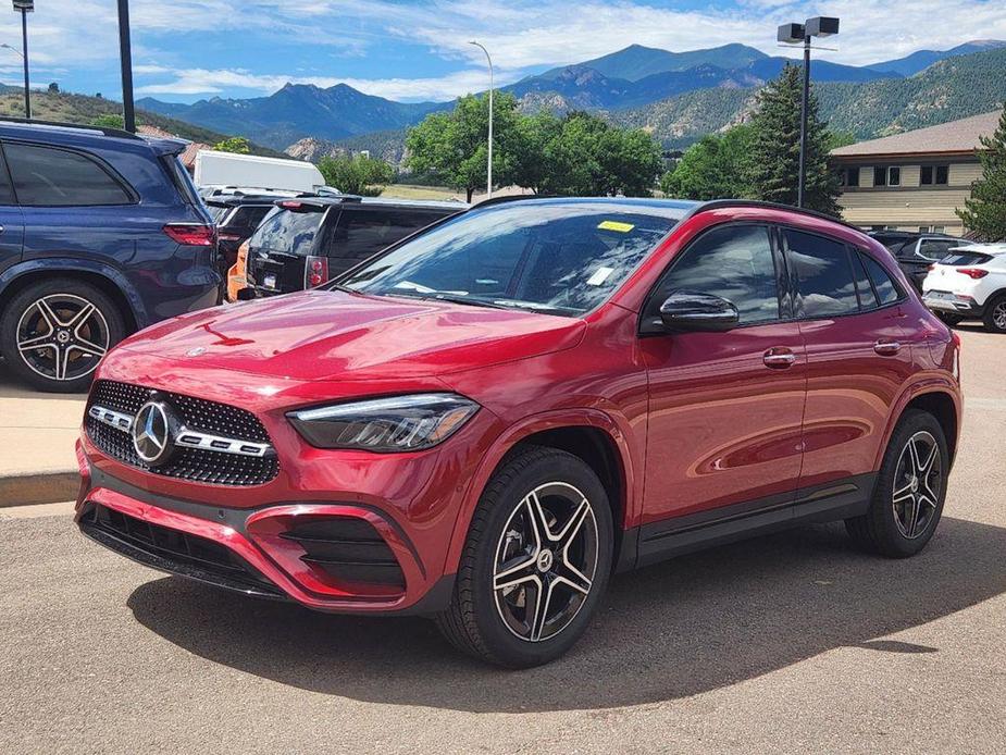 new 2025 Mercedes-Benz GLA 250 car, priced at $55,965