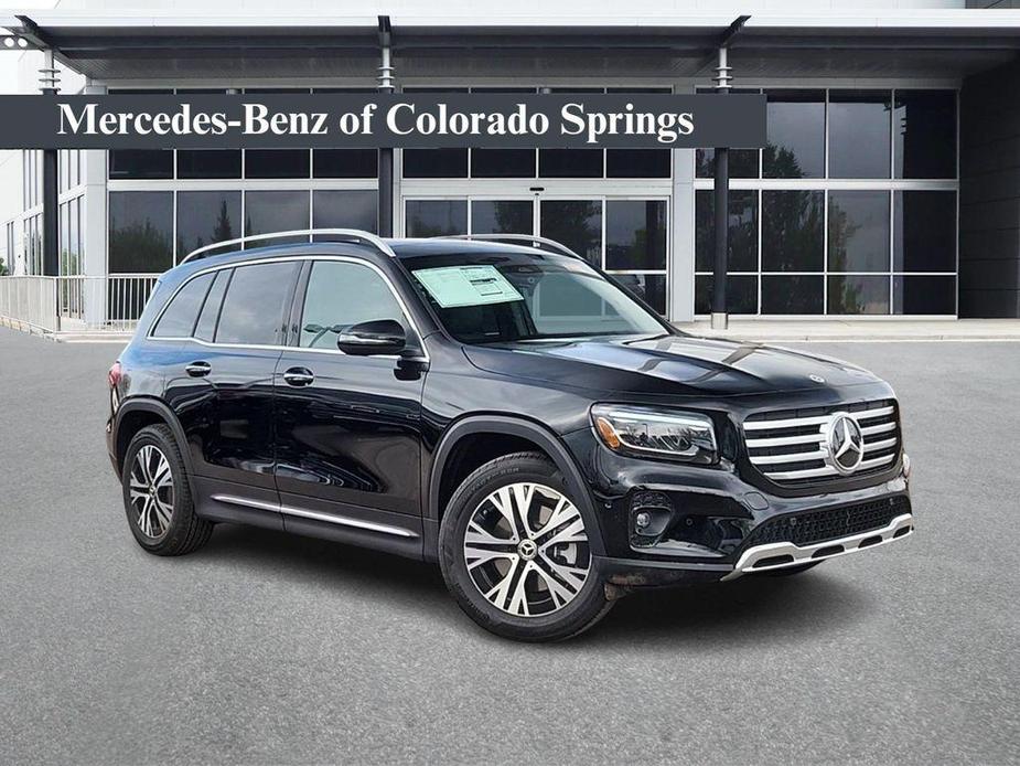 new 2024 Mercedes-Benz GLB 250 car, priced at $46,999