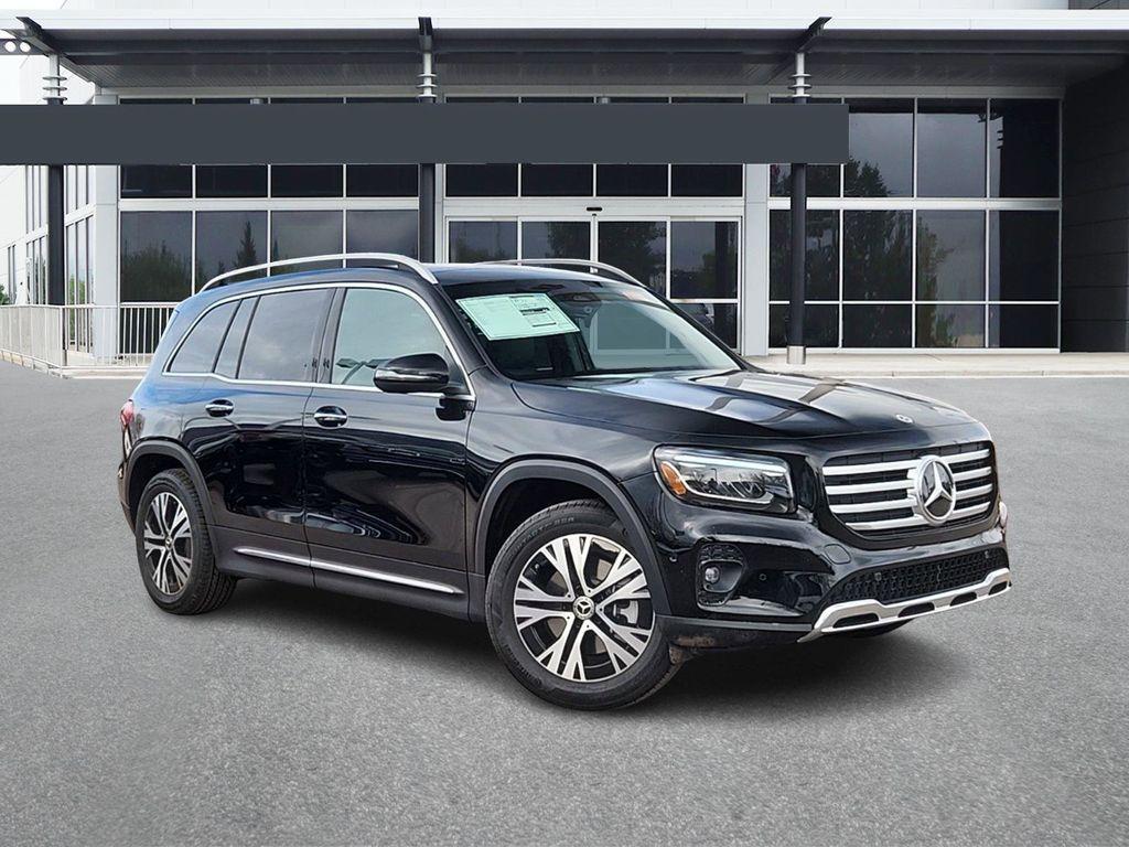 new 2024 Mercedes-Benz GLB 250 car, priced at $46,999