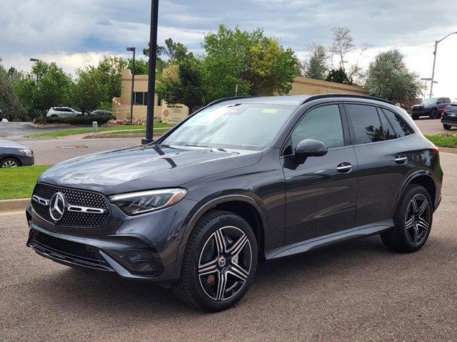 new 2025 Mercedes-Benz GLC 300 car