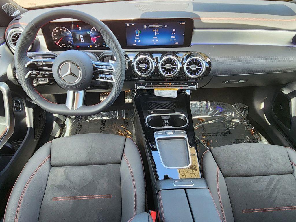 new 2025 Mercedes-Benz CLA 250 car