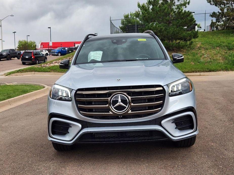 new 2025 Mercedes-Benz GLS 450 car, priced at $100,940