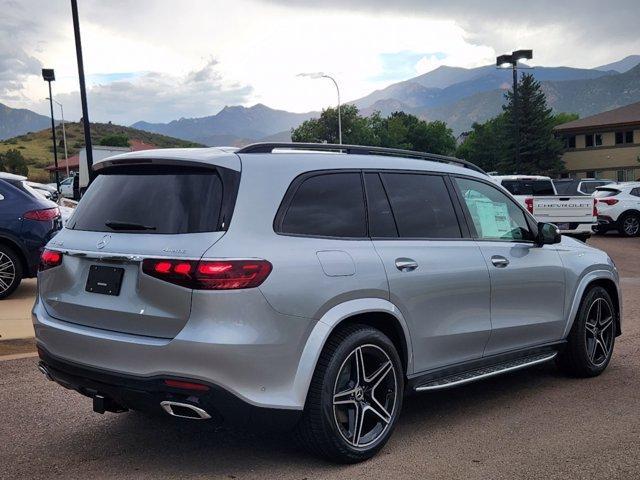 new 2025 Mercedes-Benz GLS 450 car