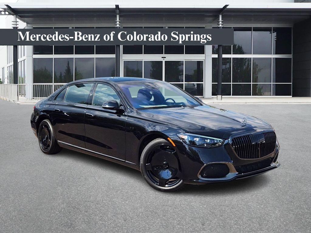 new 2024 Mercedes-Benz Maybach S 680 car