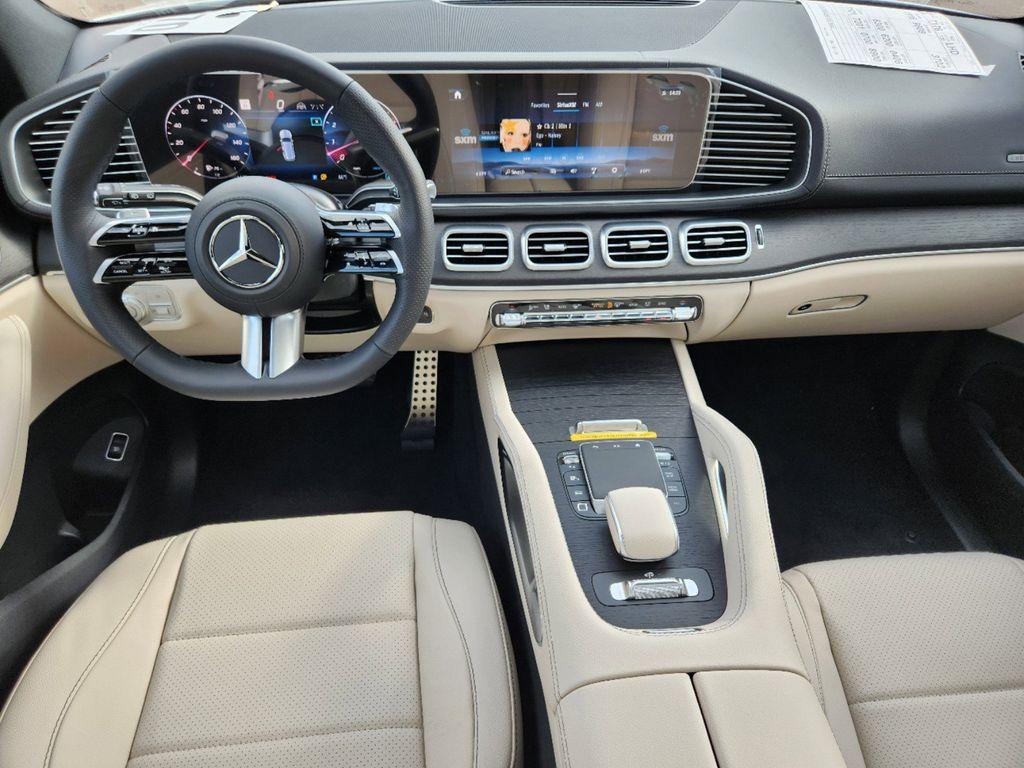 new 2025 Mercedes-Benz GLS 450 car, priced at $97,430