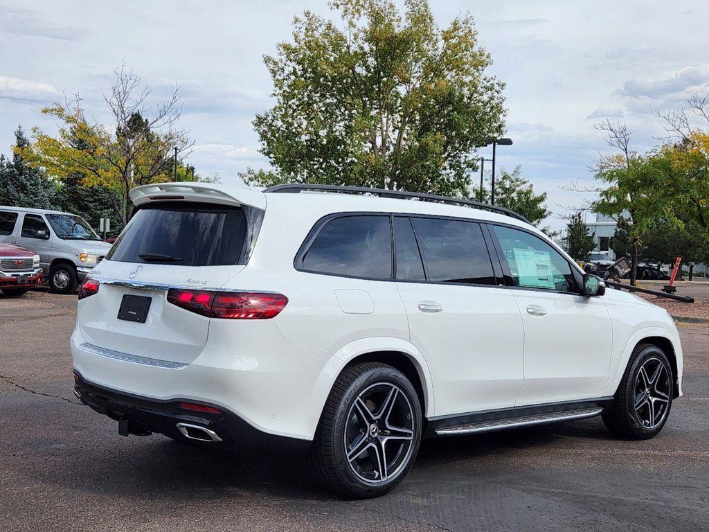 new 2025 Mercedes-Benz GLS 450 car, priced at $97,430