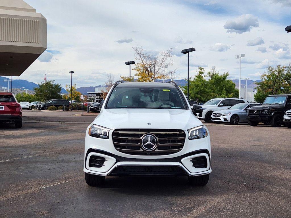 new 2025 Mercedes-Benz GLS 450 car, priced at $97,430