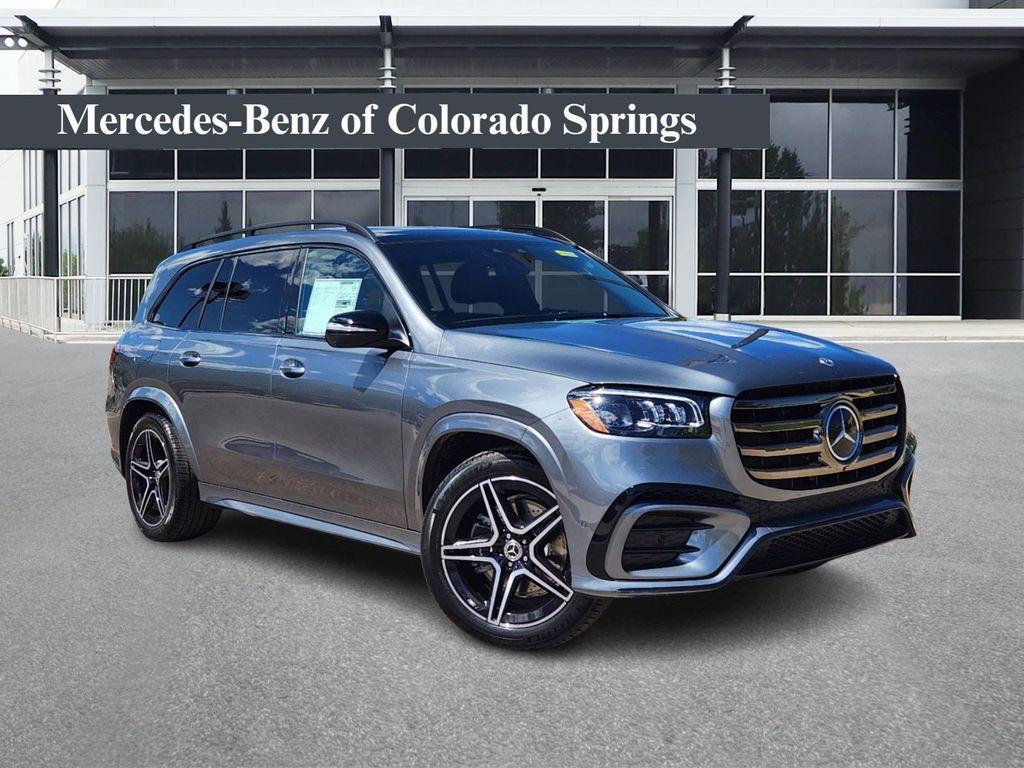 new 2025 Mercedes-Benz GLS 450 car