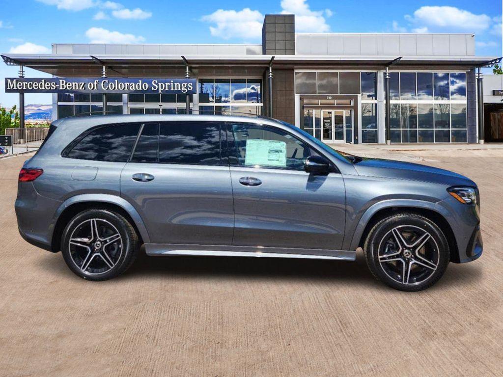 new 2025 Mercedes-Benz GLS 450 car, priced at $95,430