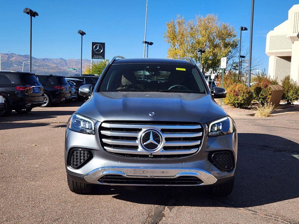 new 2025 Mercedes-Benz GLS 450 car, priced at $97,285