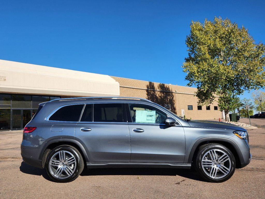 new 2025 Mercedes-Benz GLS 450 car, priced at $97,285