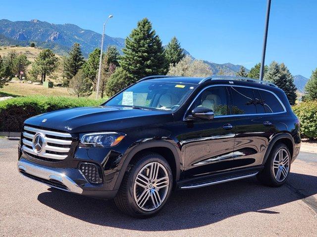 new 2025 Mercedes-Benz GLS 450 car