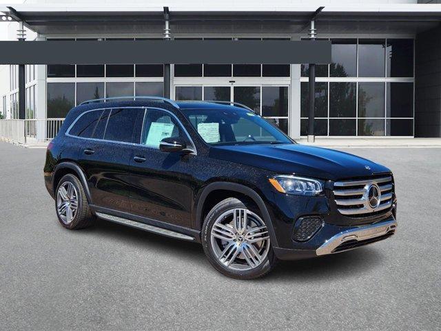 new 2025 Mercedes-Benz GLS 450 car