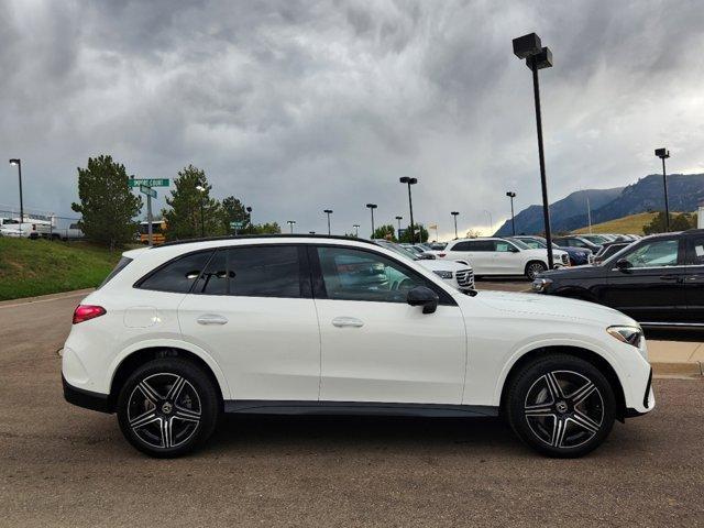 new 2025 Mercedes-Benz GLC 300 car