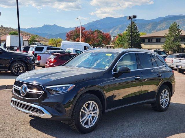 new 2025 Mercedes-Benz GLC 300 car