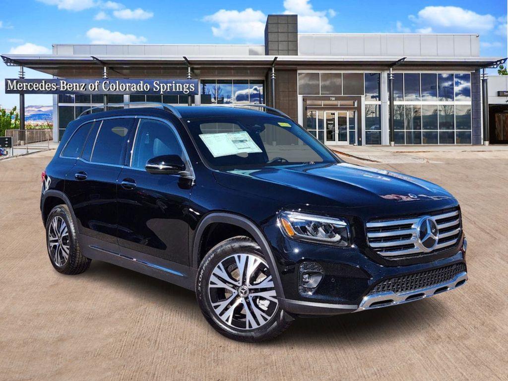 new 2025 Mercedes-Benz GLB 250 car, priced at $47,800