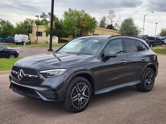 new 2025 Mercedes-Benz GLC 300 car