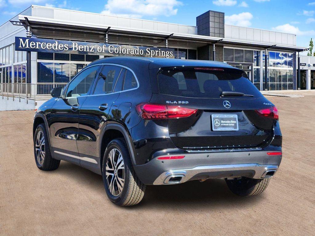 new 2025 Mercedes-Benz GLA 250 car, priced at $51,995