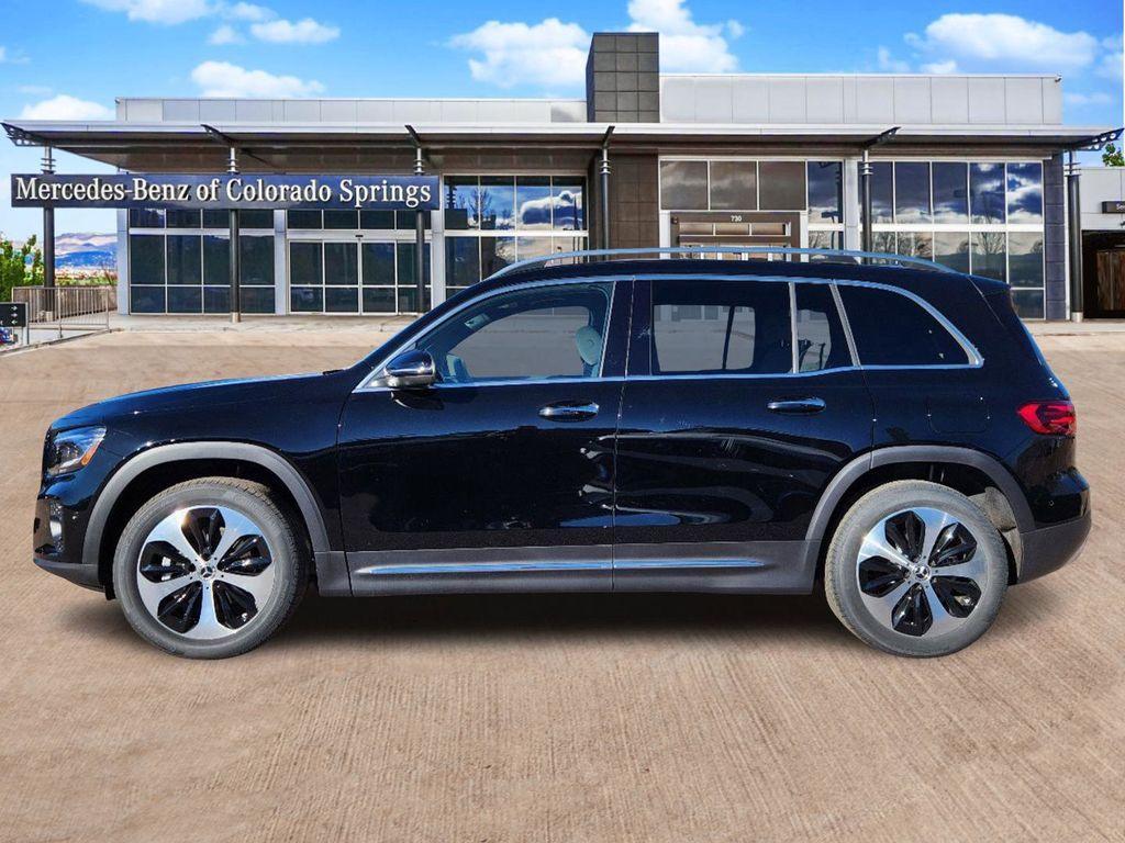 new 2025 Mercedes-Benz GLB 250 car, priced at $52,030