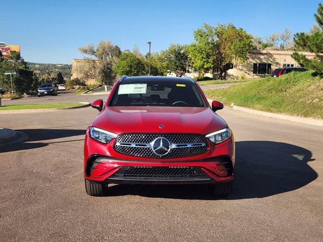 new 2025 Mercedes-Benz GLC 300 car