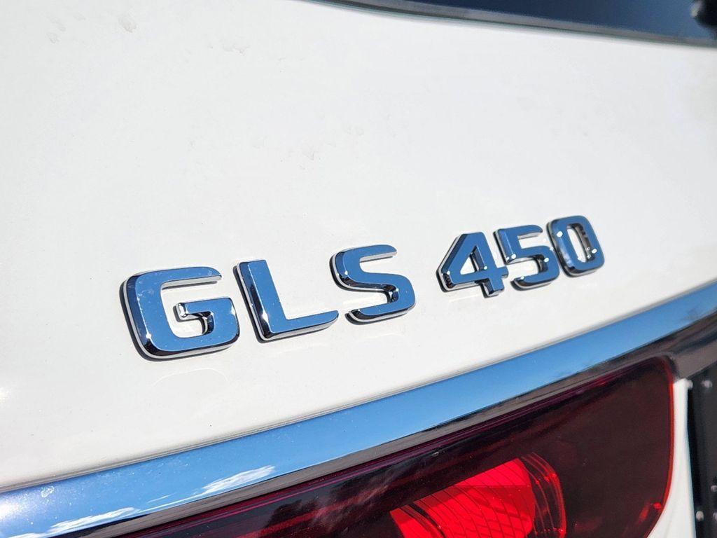 new 2025 Mercedes-Benz GLS 450 car, priced at $99,880