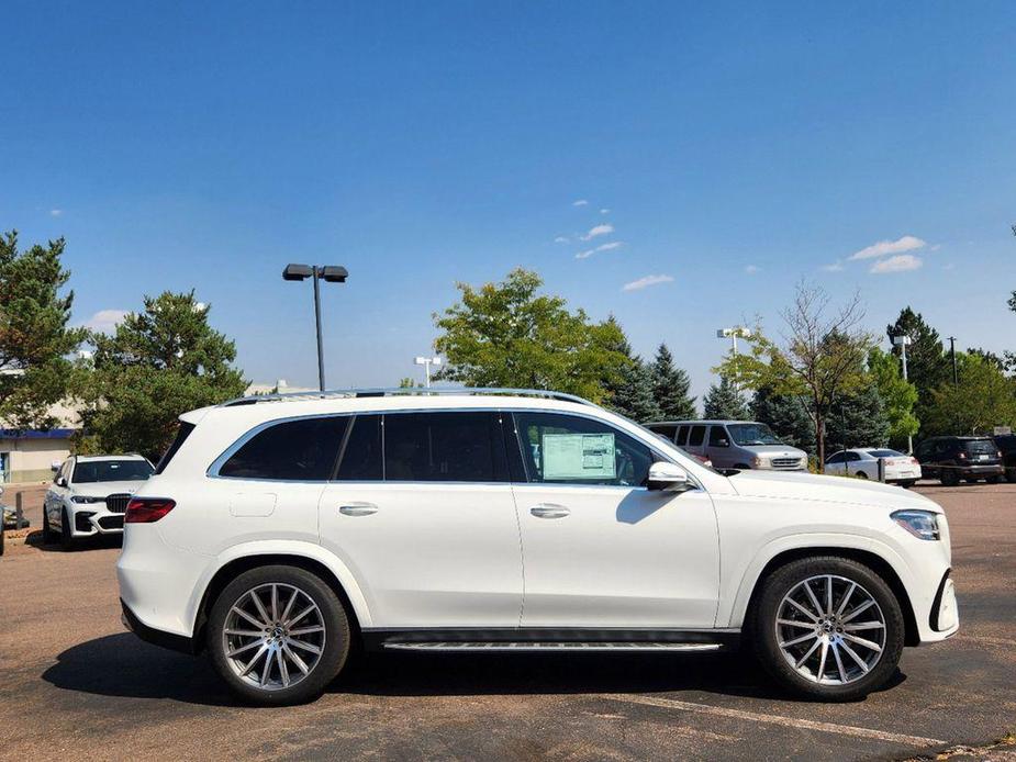 new 2025 Mercedes-Benz GLS 450 car, priced at $99,880