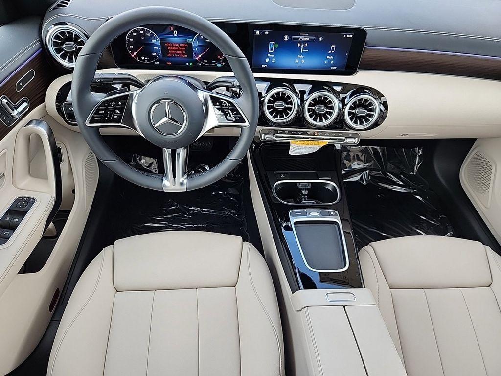 new 2025 Mercedes-Benz CLA 250 car