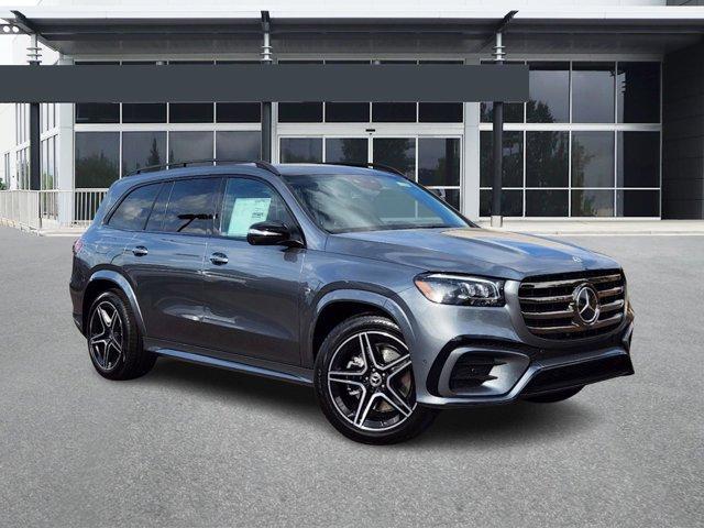 new 2025 Mercedes-Benz GLS 450 car