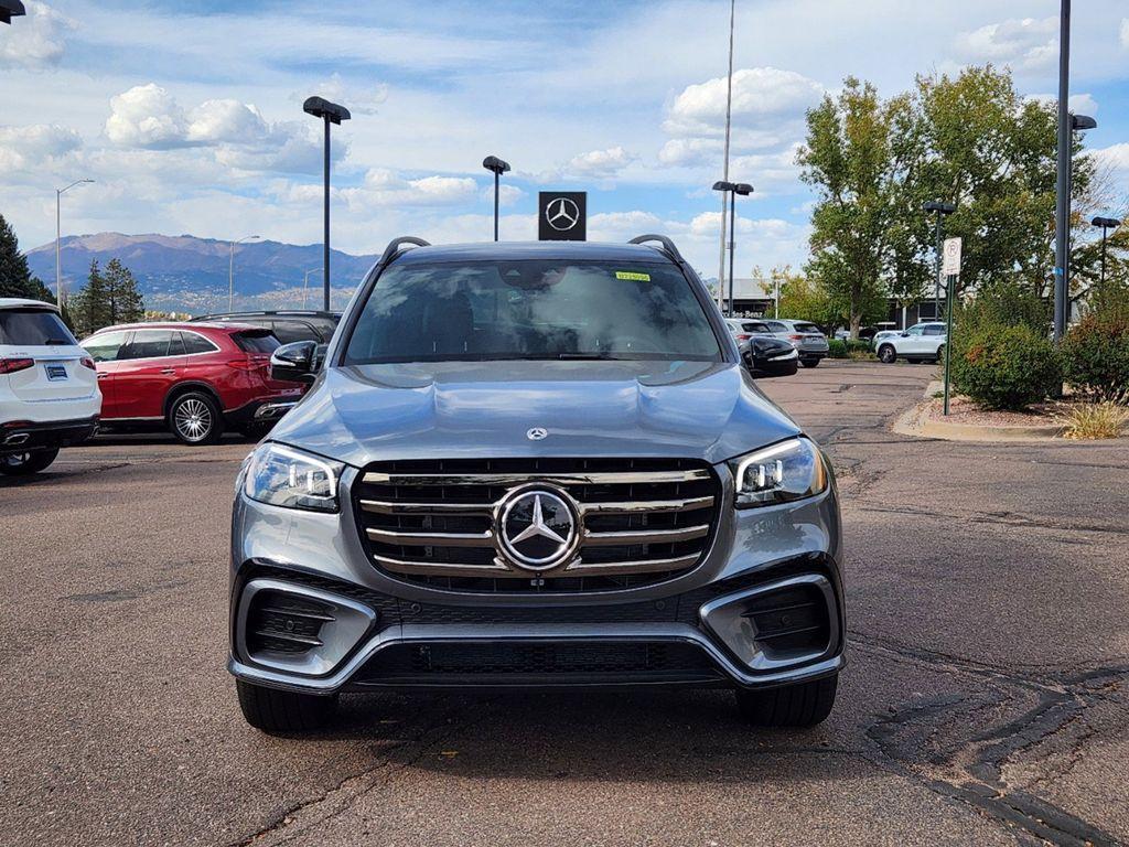 new 2025 Mercedes-Benz GLS 450 car, priced at $95,930